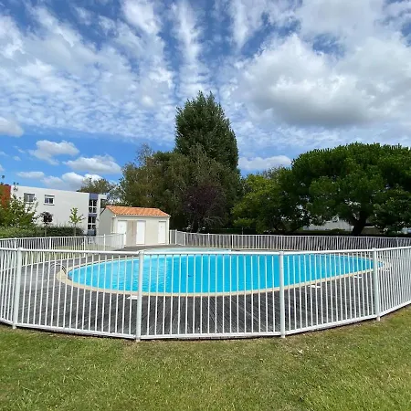 Le Ponta 3 Etoiles A 400 M De La De Pontaillac Daire *